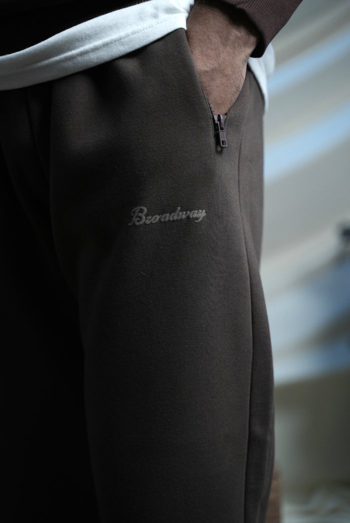 Broadway Clothing
